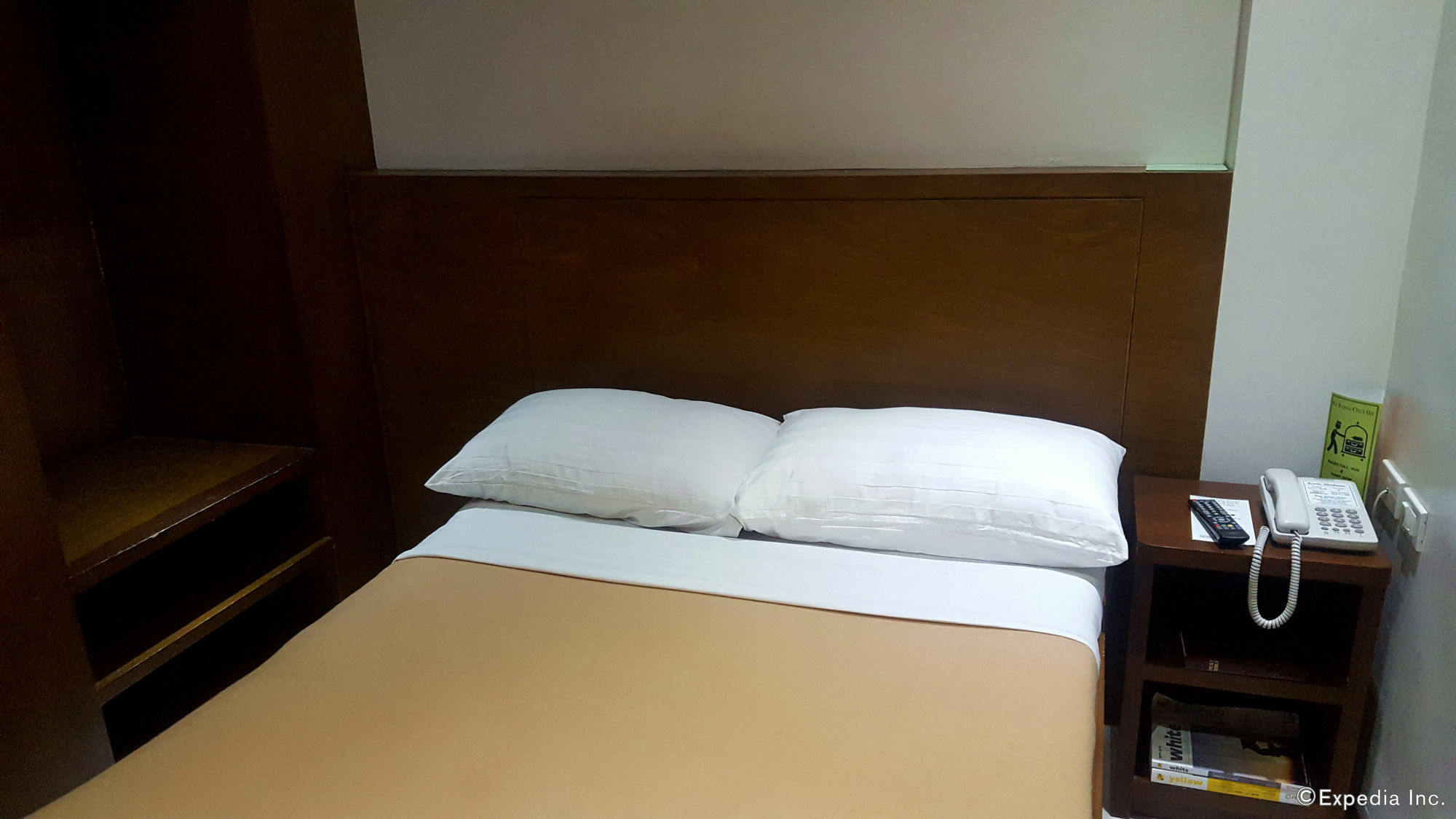 West Makati Hotel Makati City Luaran gambar